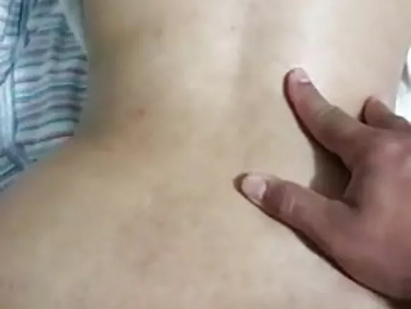 পায়ুপথে স্ত্রী, স্ত্রীর পাছায়।